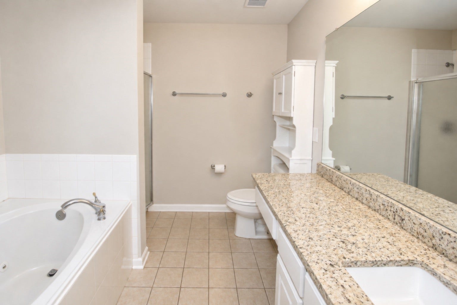 3111 Stratford Bend Drive, Sugar Land, TX 77498 Primary Bathroom