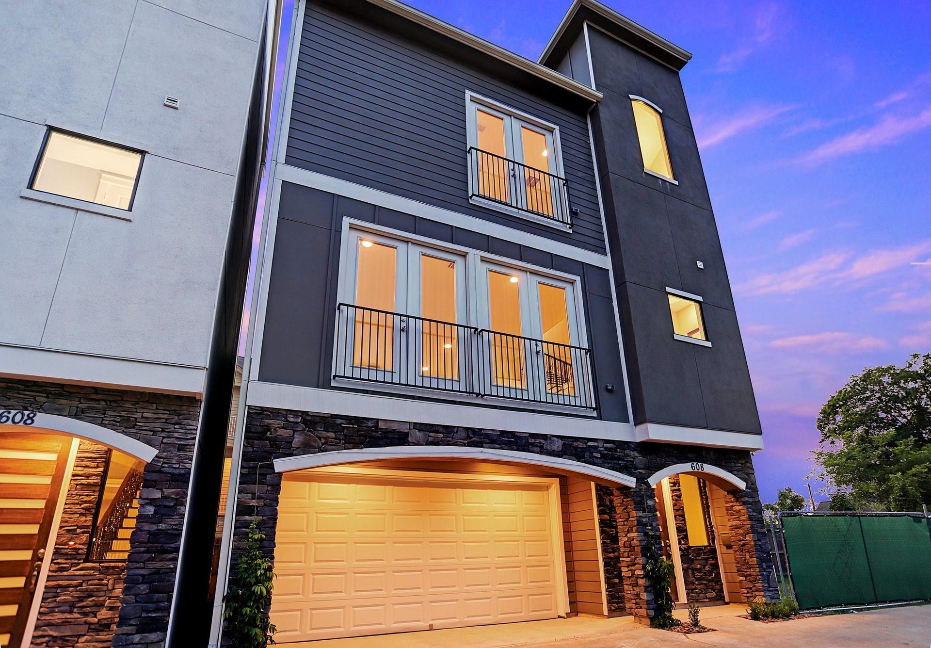 608 W 28th Street, #B, Houston, TX 77008 608 W 28th Street, #B, Houston, TX 77008