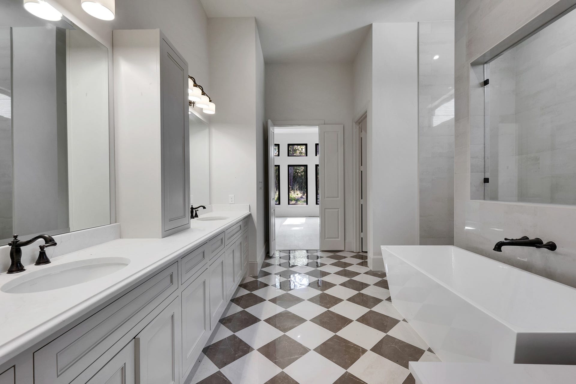 25083 Chisos Bend, Montgomery, TX 77316 His and her sinks with Calacatta Quartz counters