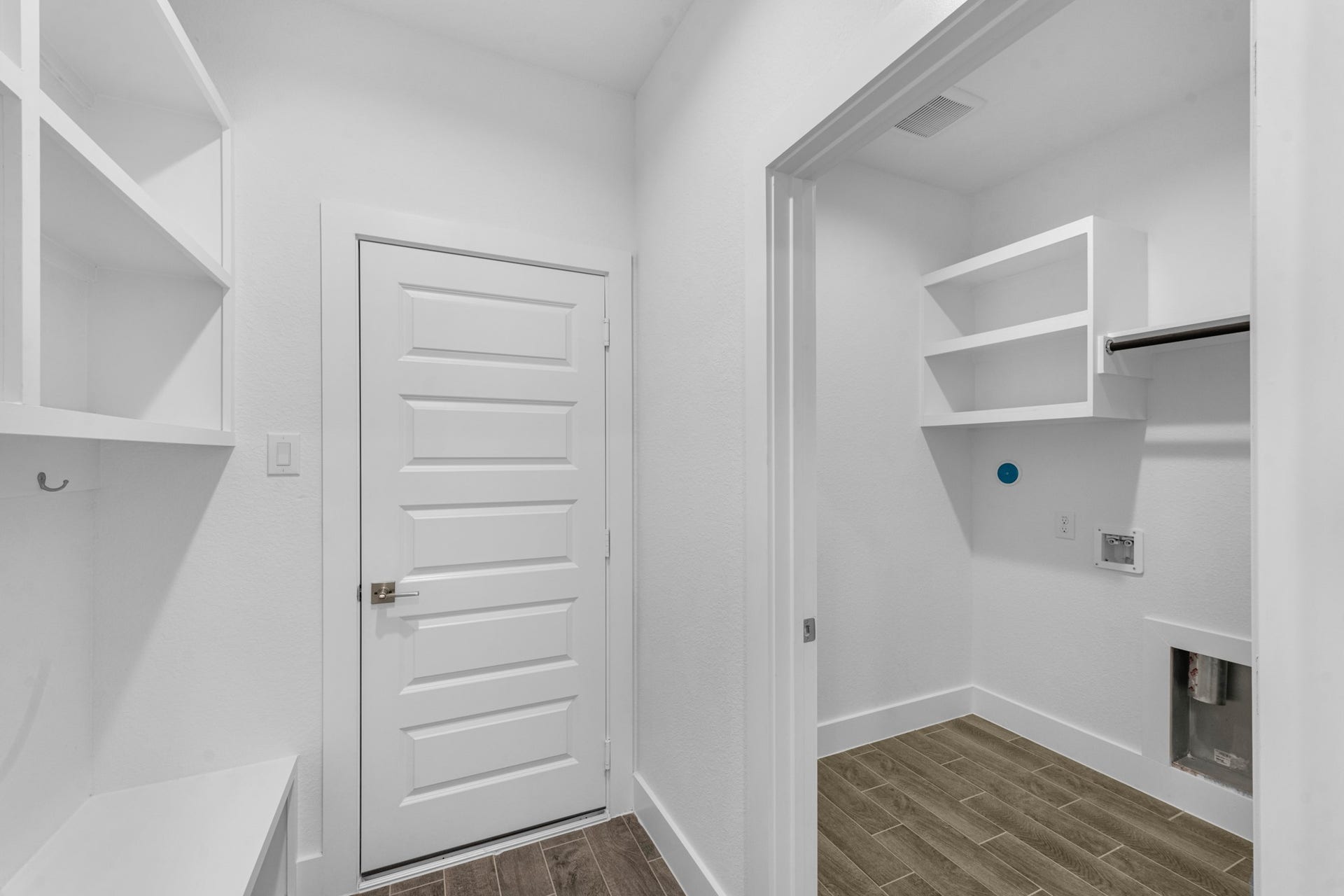 2104 Golden Spruce Lane, Conroe, TX 77301 2104 Golden Spruce Lane, Conroe, TX 77301