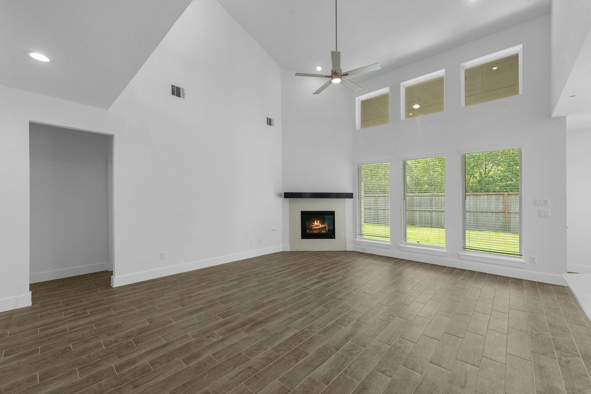 2104 Golden Spruce Lane, Conroe, TX 77301 2104 Golden Spruce Lane, Conroe, TX 77301
