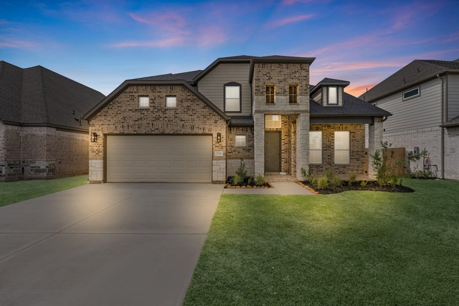 Property photo for 2104 Golden Spruce Lane, Conroe, TX