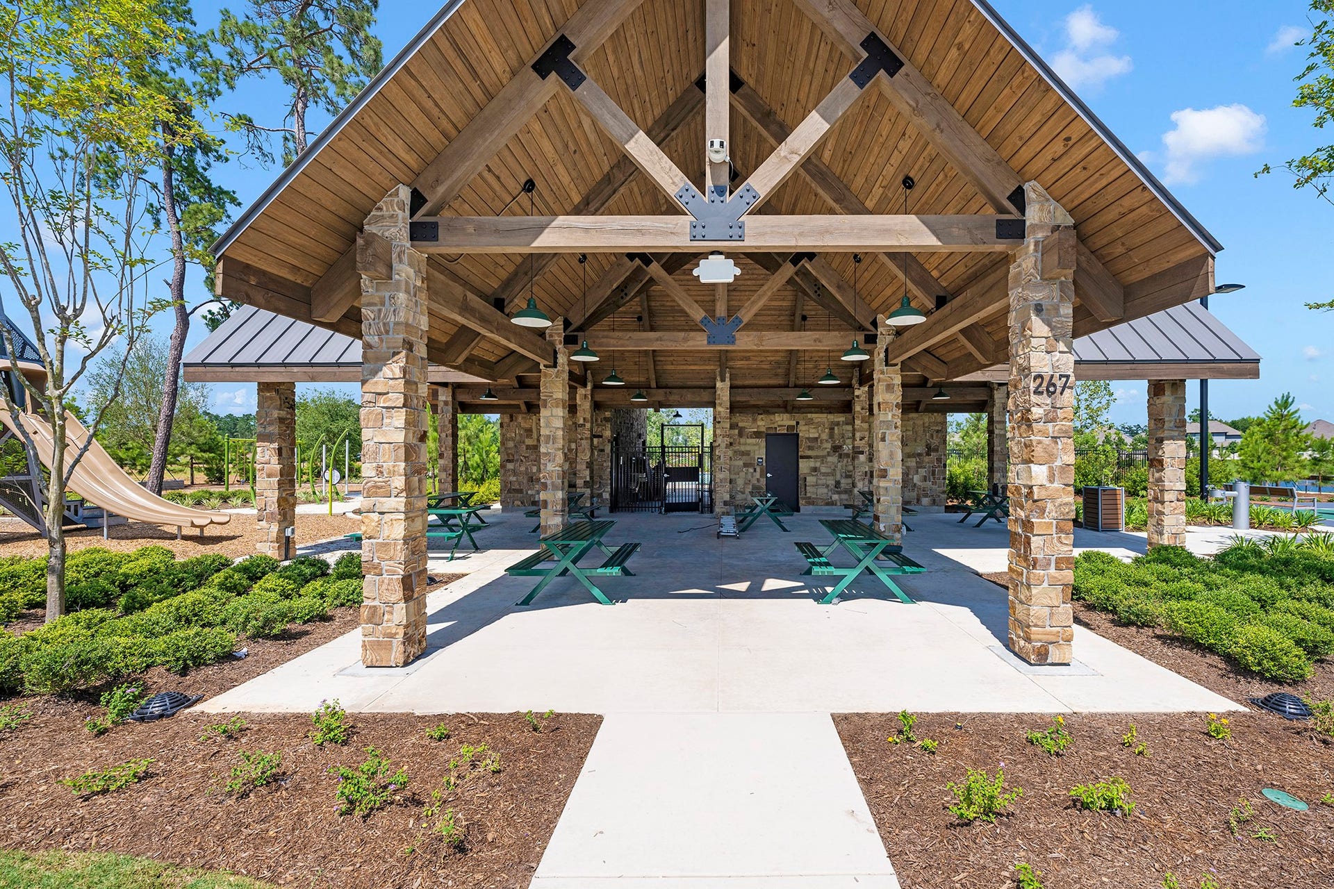 2104 Golden Spruce Lane, Conroe, TX 77301 2104 Golden Spruce Lane, Conroe, TX 77301