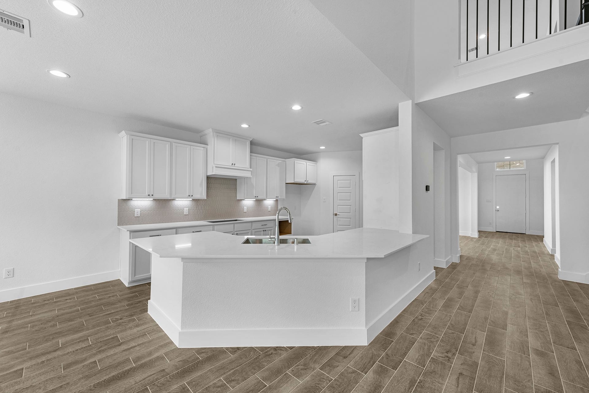 2104 Golden Spruce Lane, Conroe, TX 77301 2104 Golden Spruce Lane, Conroe, TX 77301