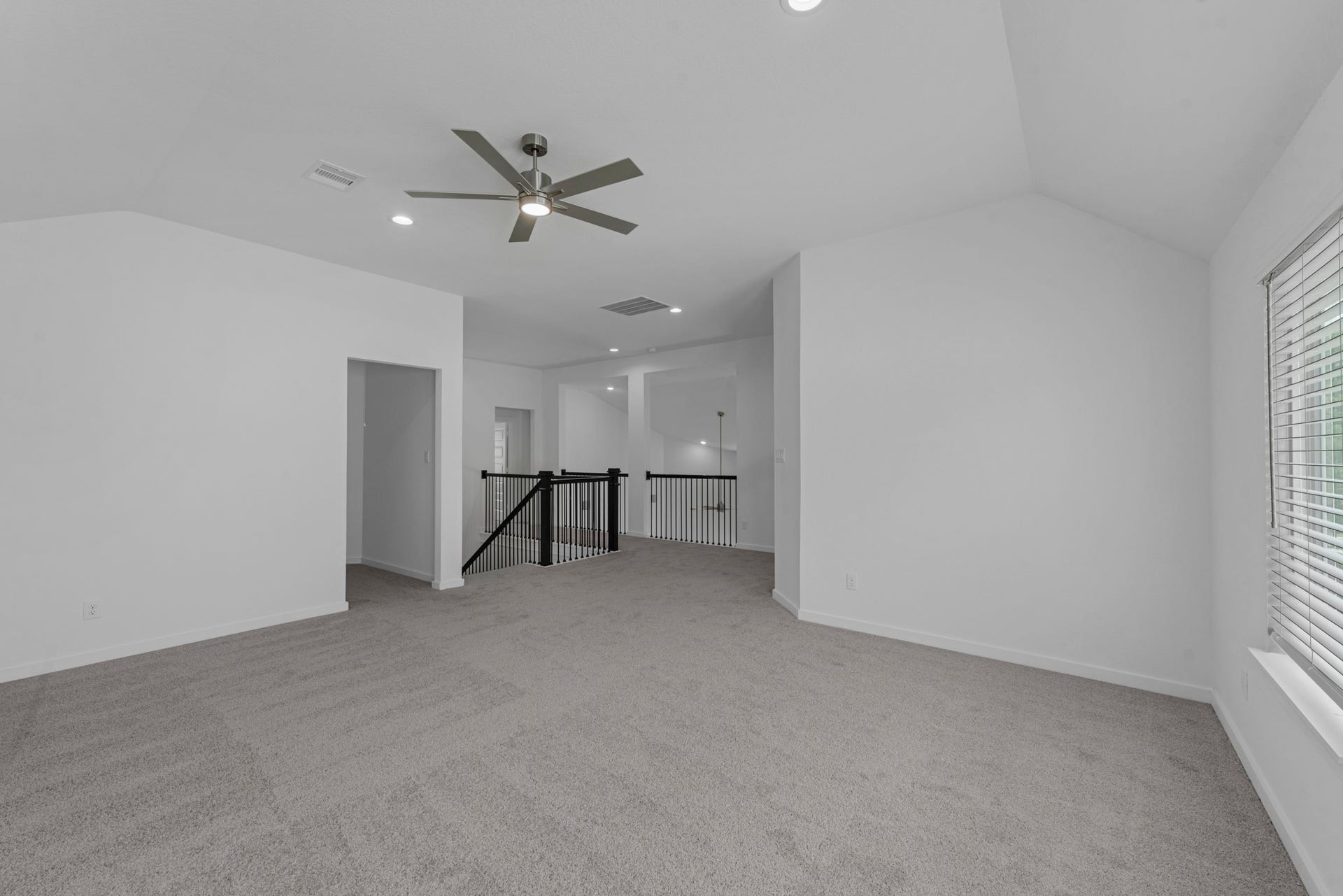 2104 Golden Spruce Lane, Conroe, TX 77301 2104 Golden Spruce Lane, Conroe, TX 77301