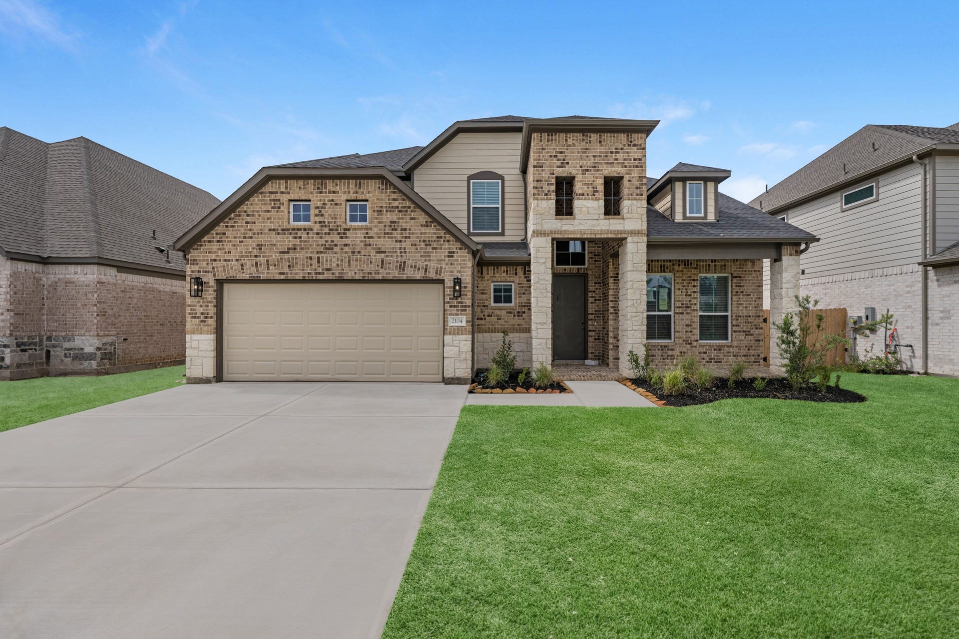 2104 Golden Spruce Lane, Conroe, TX 77301 2104 Golden Spruce Lane, Conroe, TX 77301