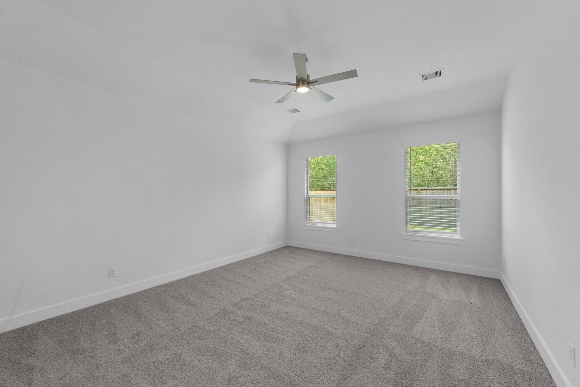 2104 Golden Spruce Lane, Conroe, TX 77301 2104 Golden Spruce Lane, Conroe, TX 77301