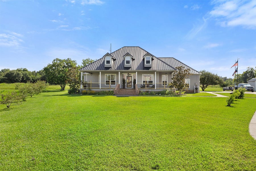 Property photo for 14675 Broken Arrow Road, Santa Fe, TX