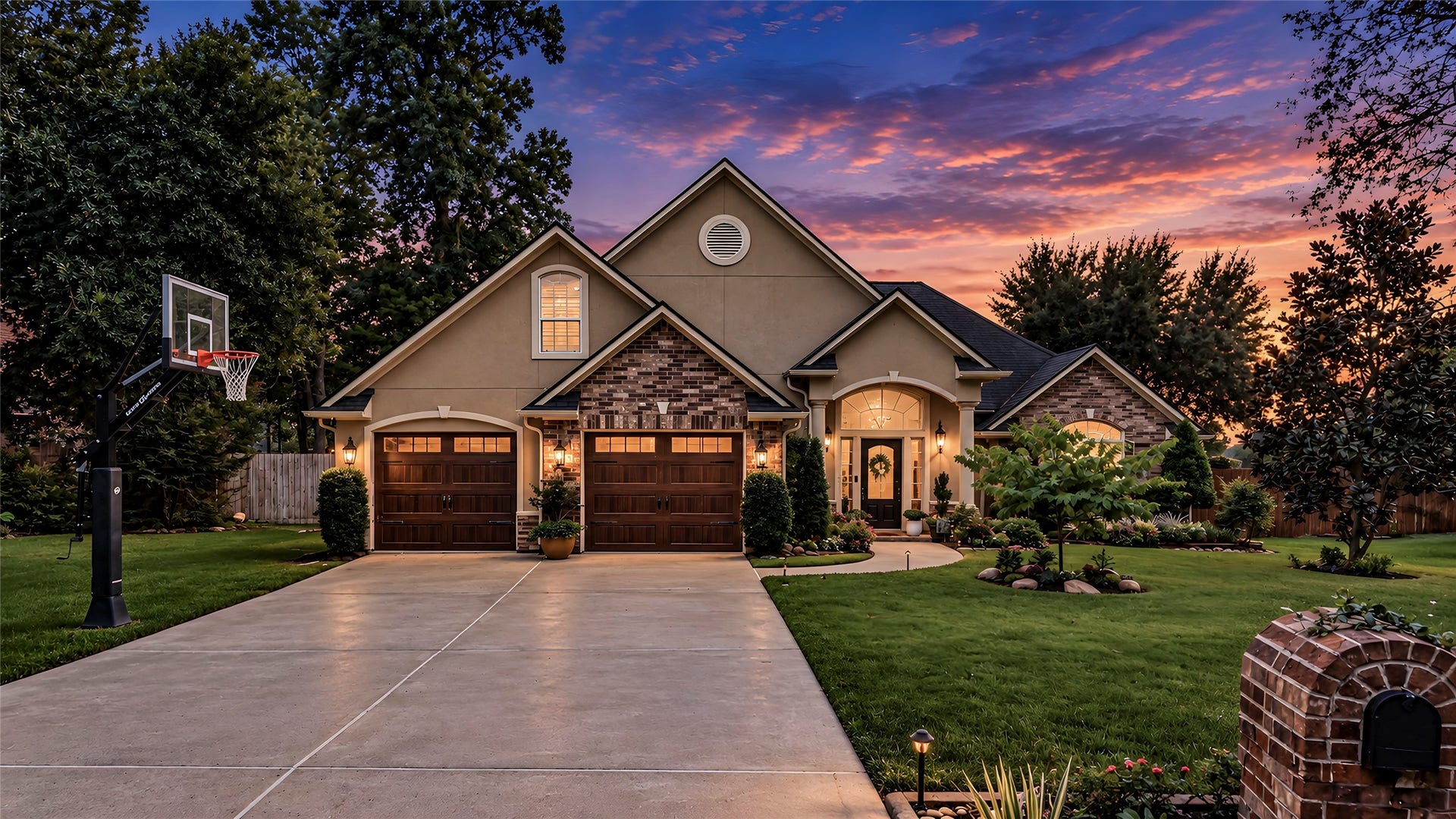 131 S Park Drive, Montgomery, TX 77356 131 S Park Drive, Montgomery, TX 77356