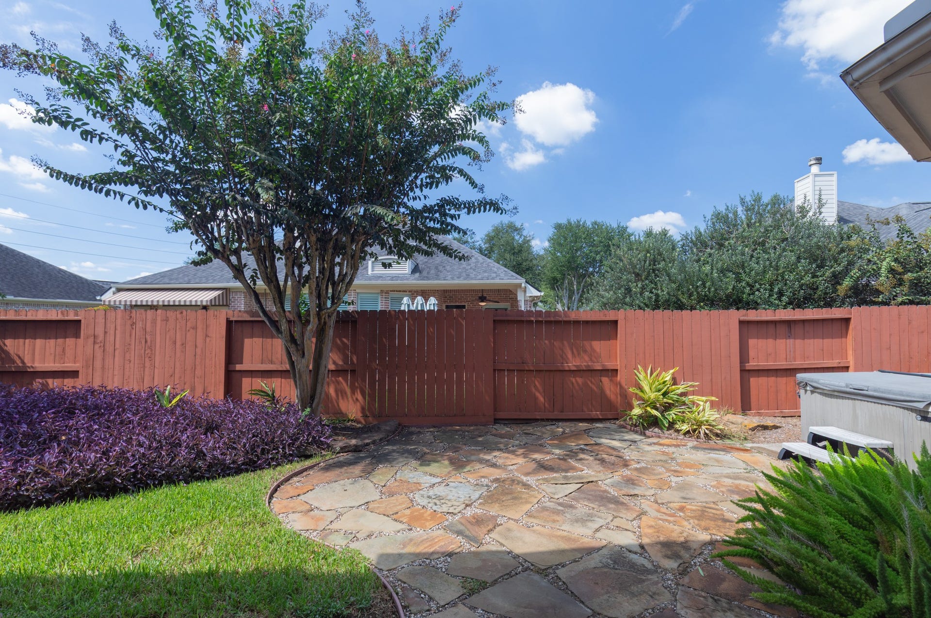 3307 Mcmahon Way, Missouri City, TX 77459 Beautiful Backyard with family Spa