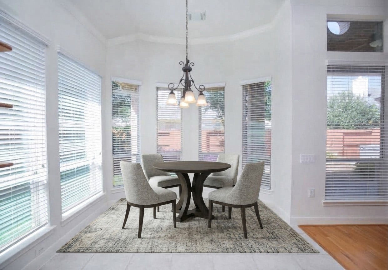 3307 Mcmahon Way, Missouri City, TX 77459 Light and bright Breakfast area enjoy your morning coffee