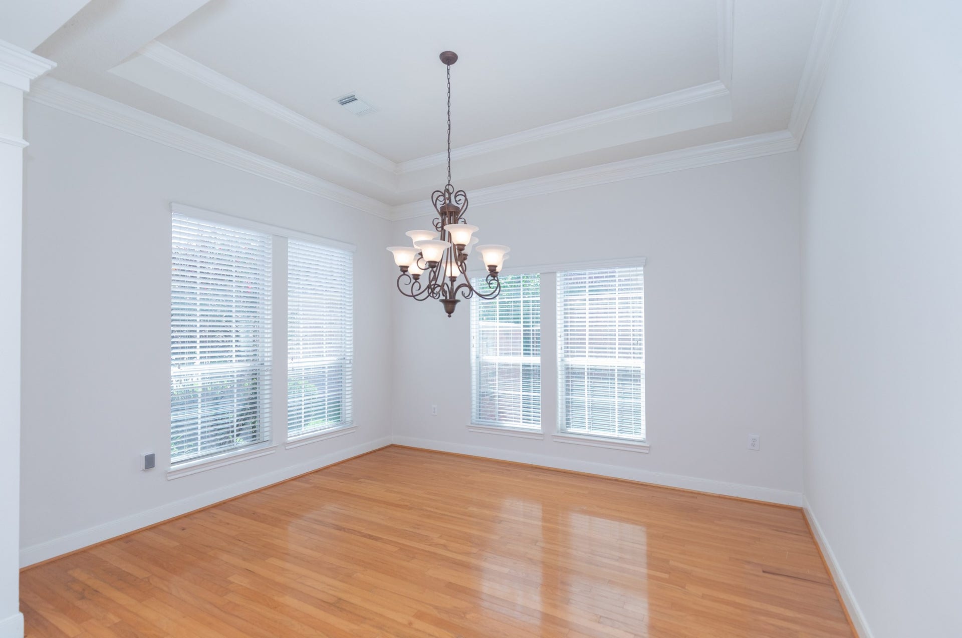 3307 Mcmahon Way, Missouri City, TX 77459 Formal dining Room with wood floor