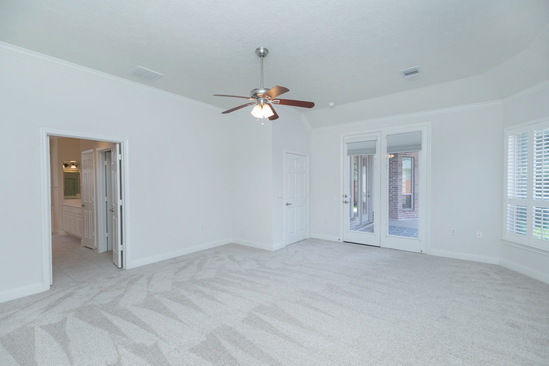 3307 Mcmahon Way, Missouri City, TX 77459 19 x 15 : Primary / master bedroom
