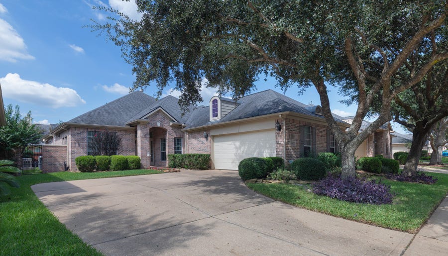 Property photo for 3307 Mcmahon Way, Missouri City, TX