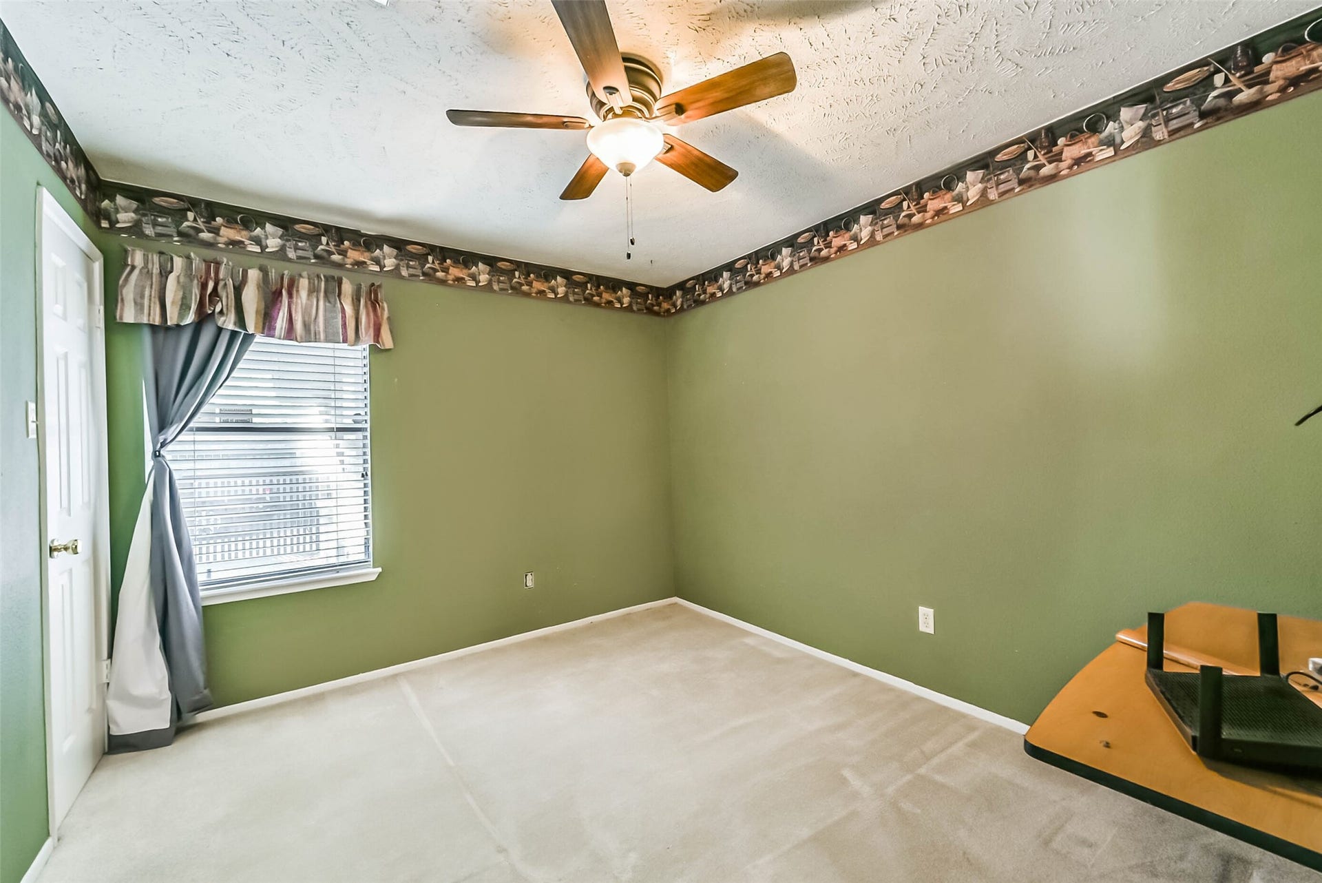 3802 Glenwood Springs Drive, Houston, TX 77345 Bedroom