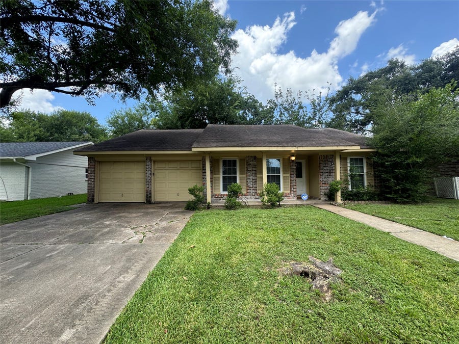 Property photo for 12850 Westella Drive, Houston, TX