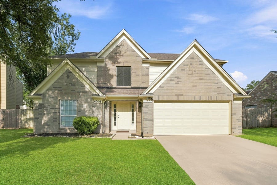 Property photo for 4007 Dogwood Drive, Pearland, TX