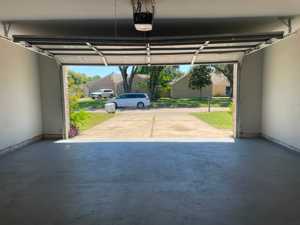 3826 Manordale Drive, Houston, TX 77082 3826 Manordale Drive, Houston, TX 77082
