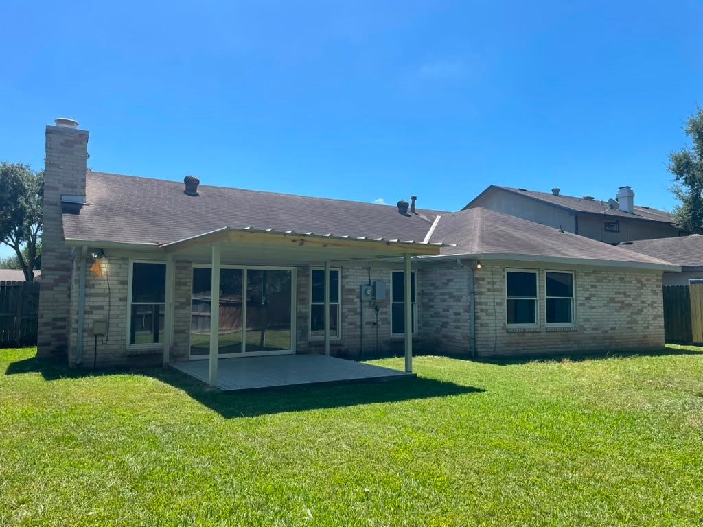 3826 Manordale Drive, Houston, TX 77082 3826 Manordale Drive, Houston, TX 77082