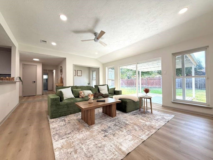 Property photo for 3826 Manordale Drive, Houston, TX