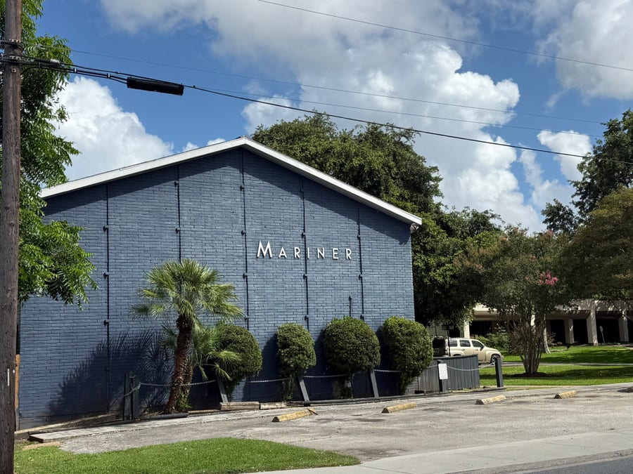 Property photo for 1101 E Main Street, League City, TX