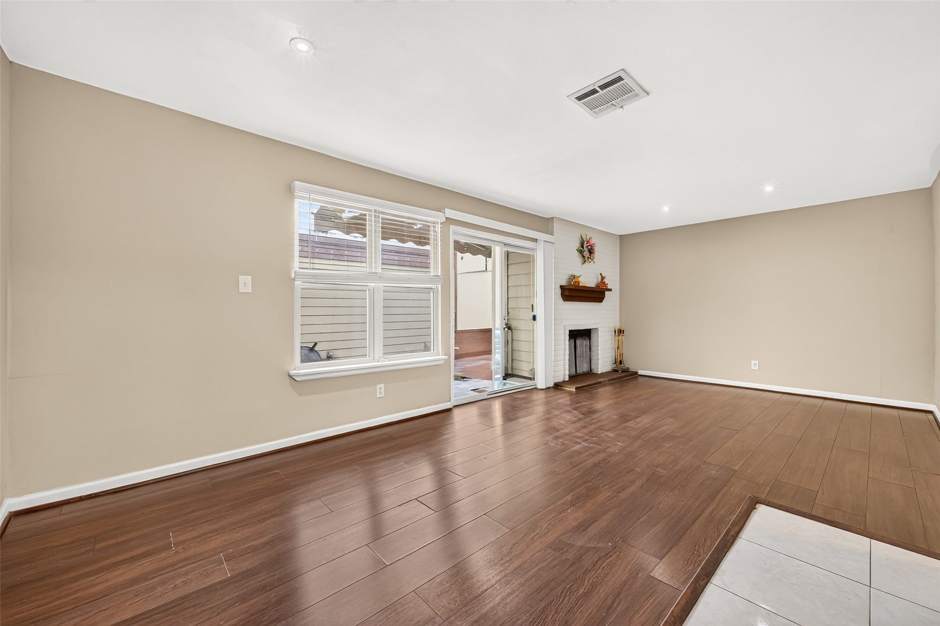 12505 Wellington Park Drive, Houston, TX 77072 12505 Wellington Park Drive, Houston, TX 77072