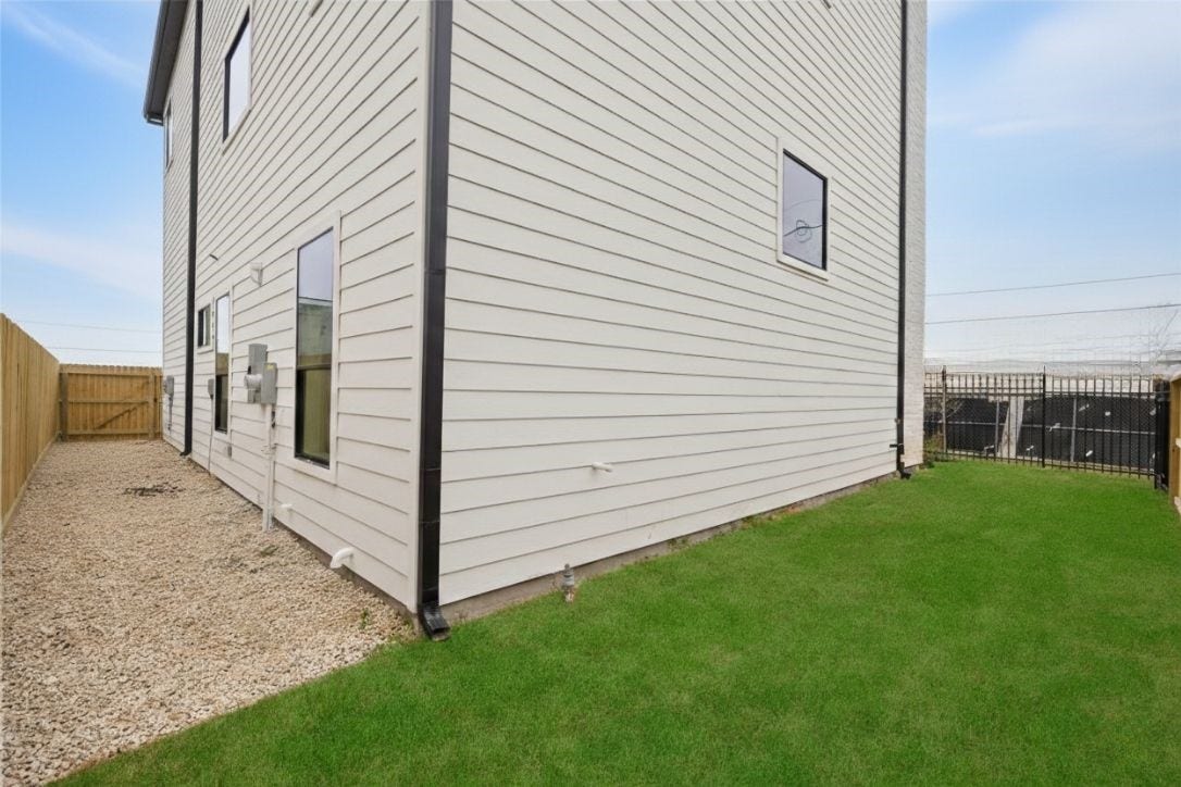 6332 Sidney Street, Houston, TX 77021 6332 Sidney Street, Houston, TX 77021