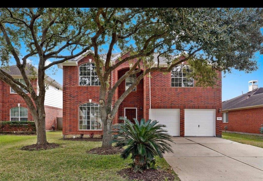 Property photo for 15615 Copano Bay Drive, Sugar Land, TX