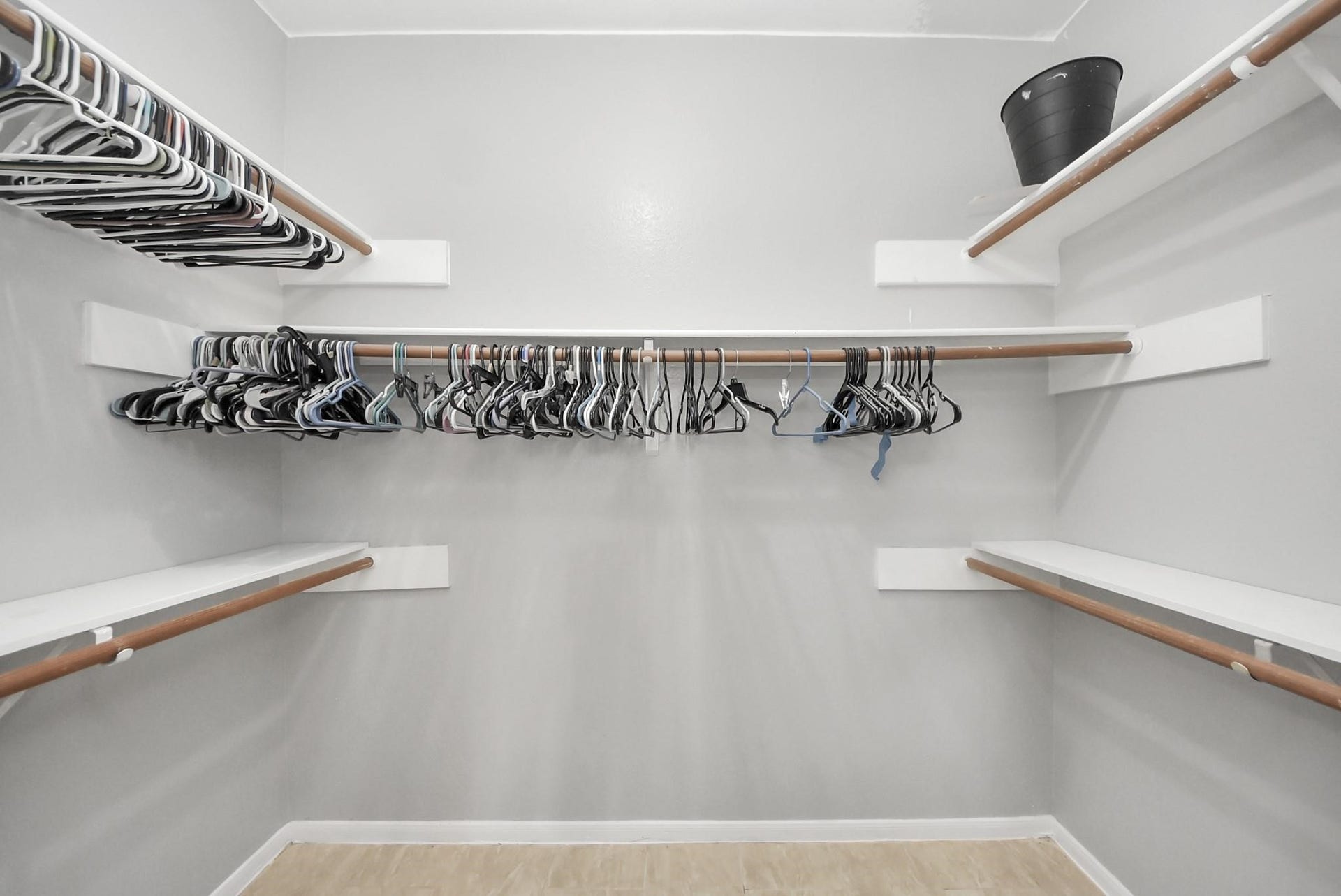 16111 Copper Canyon Drive, Friendswood, TX 77546 16111 Copper Canyon Drive, Friendswood, TX 77546