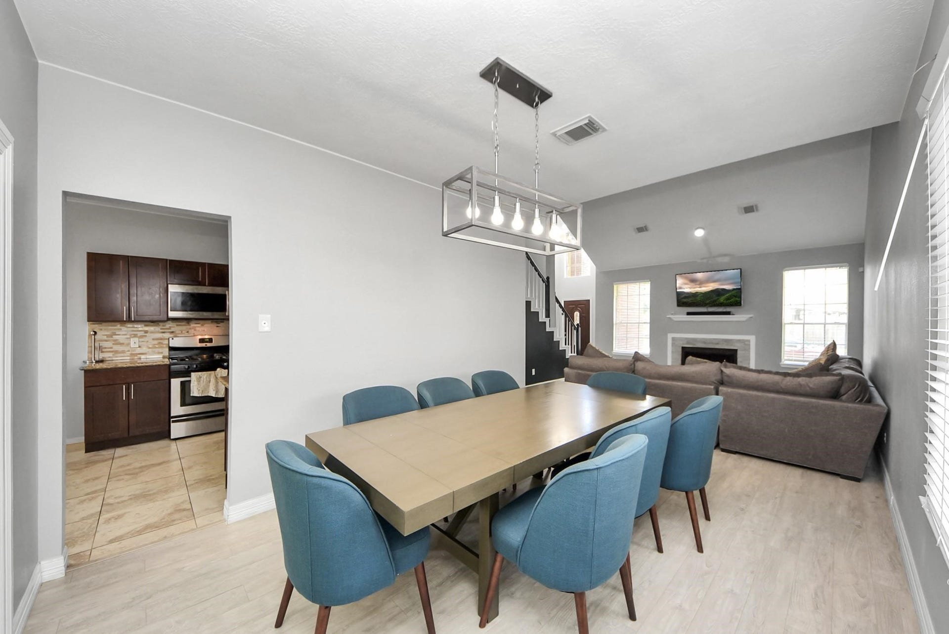 16111 Copper Canyon Drive, Friendswood, TX 77546 16111 Copper Canyon Drive, Friendswood, TX 77546