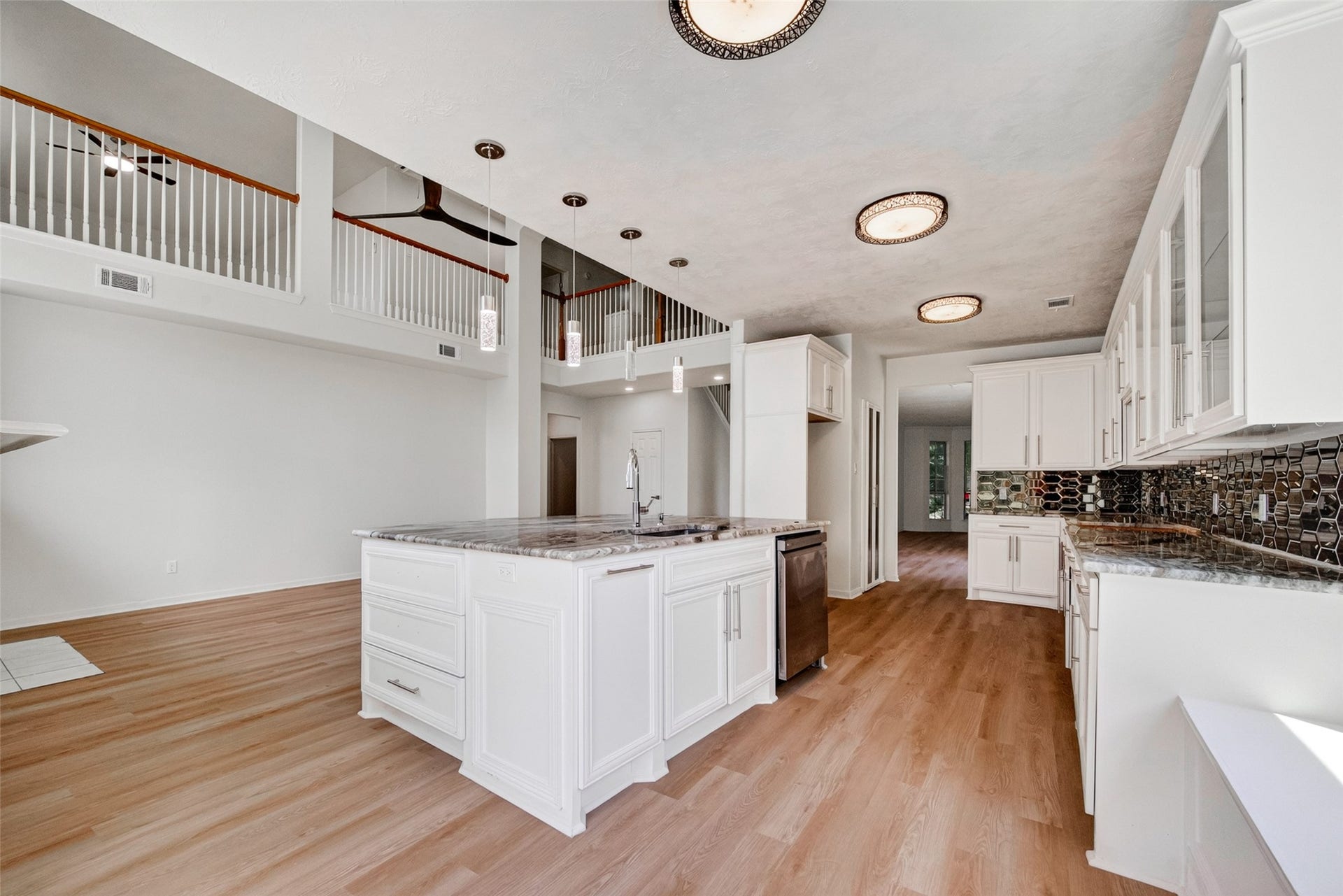 2210 Laurel River Bend, Houston, TX 77014 2210 Laurel River Bend, Houston, TX 77014