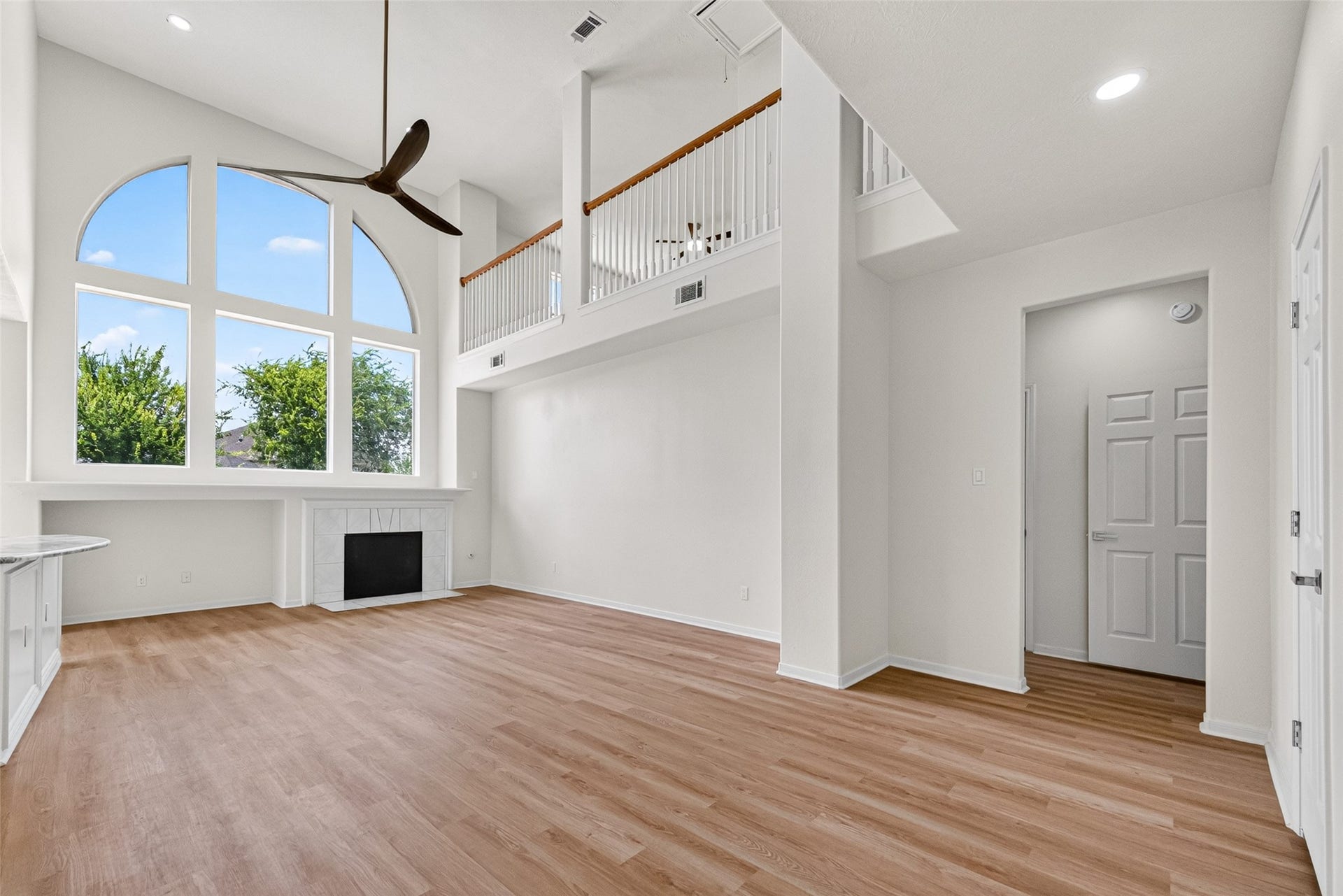 2210 Laurel River Bend, Houston, TX 77014 2210 Laurel River Bend, Houston, TX 77014