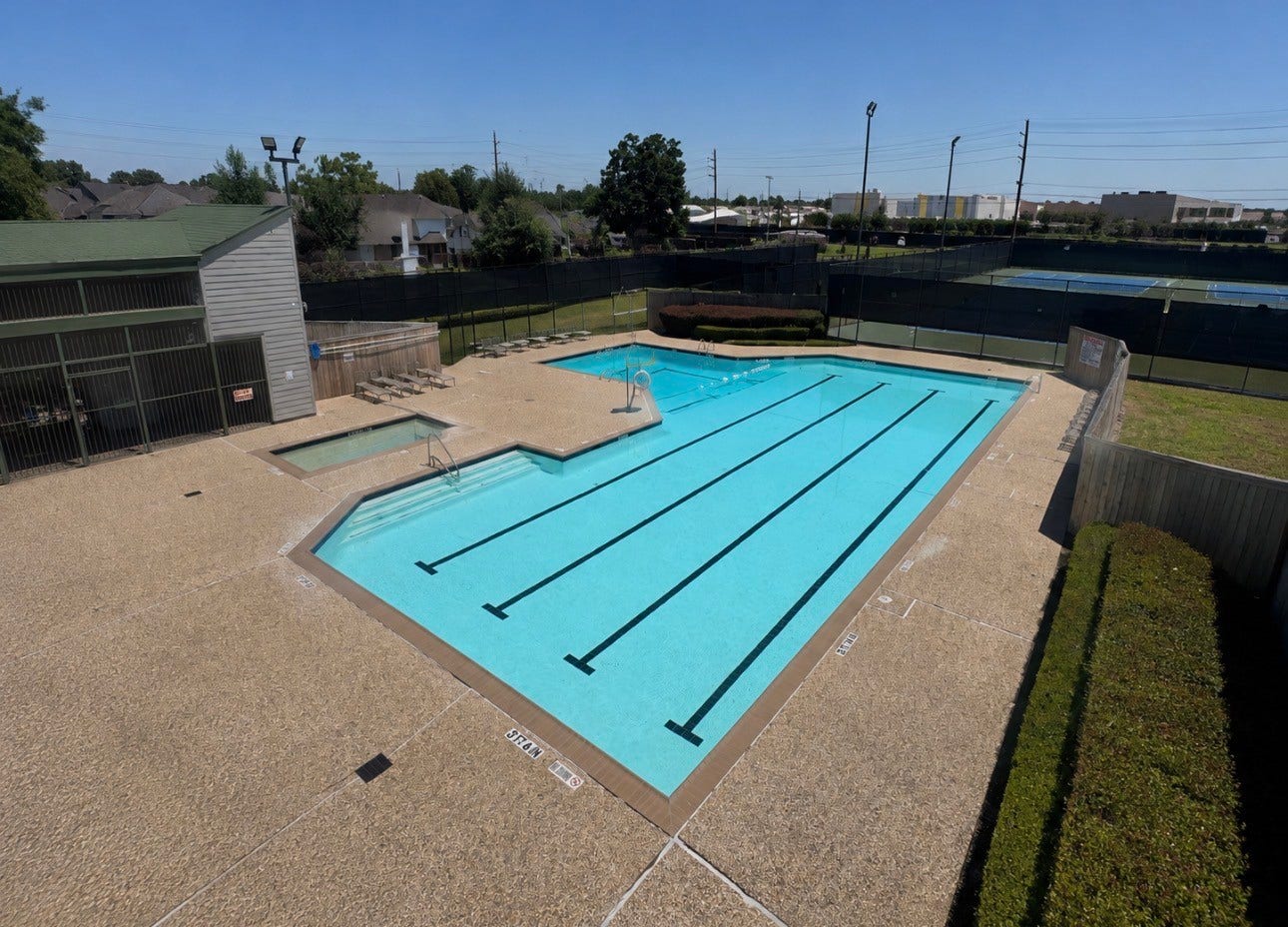 2210 Laurel River Bend, Houston, TX 77014 2210 Laurel River Bend, Houston, TX 77014