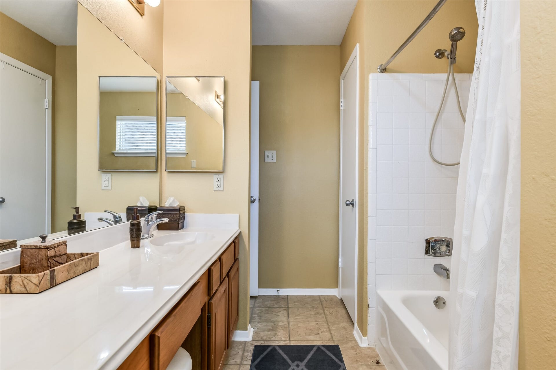 3902 Island Court, Galveston, TX 77554 3902 Island Court, Galveston, TX 77554