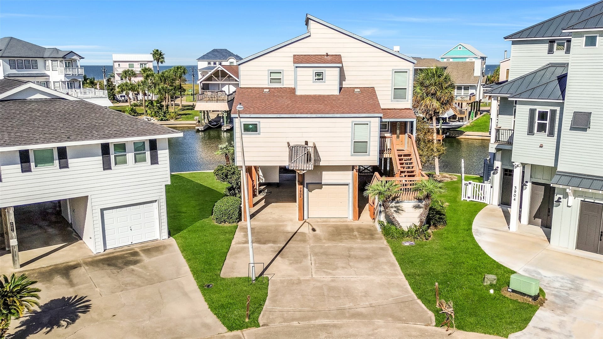 3902 Island Court, Galveston, TX 77554 3902 Island Court, Galveston, TX 77554