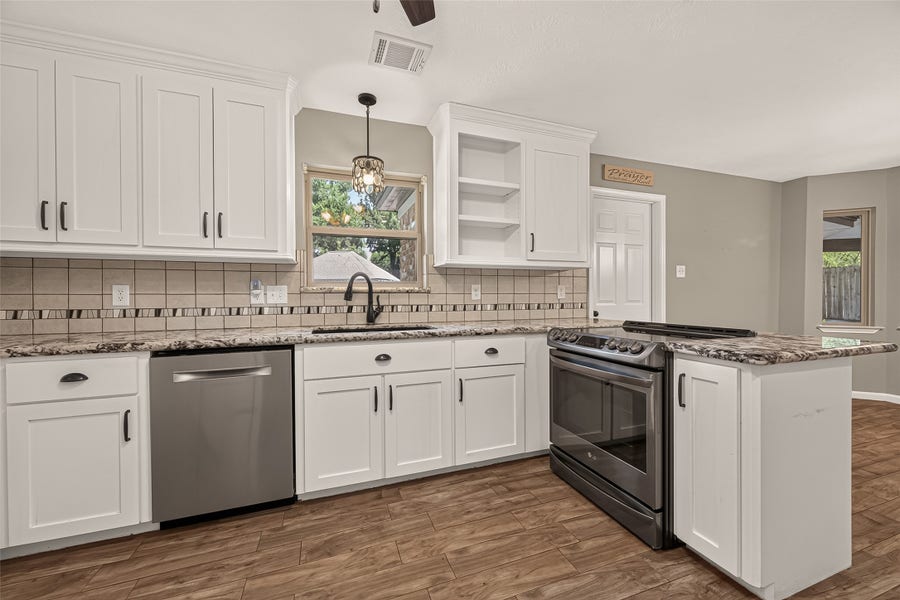 Property photo for 5414 Crown Colony, Houston, TX