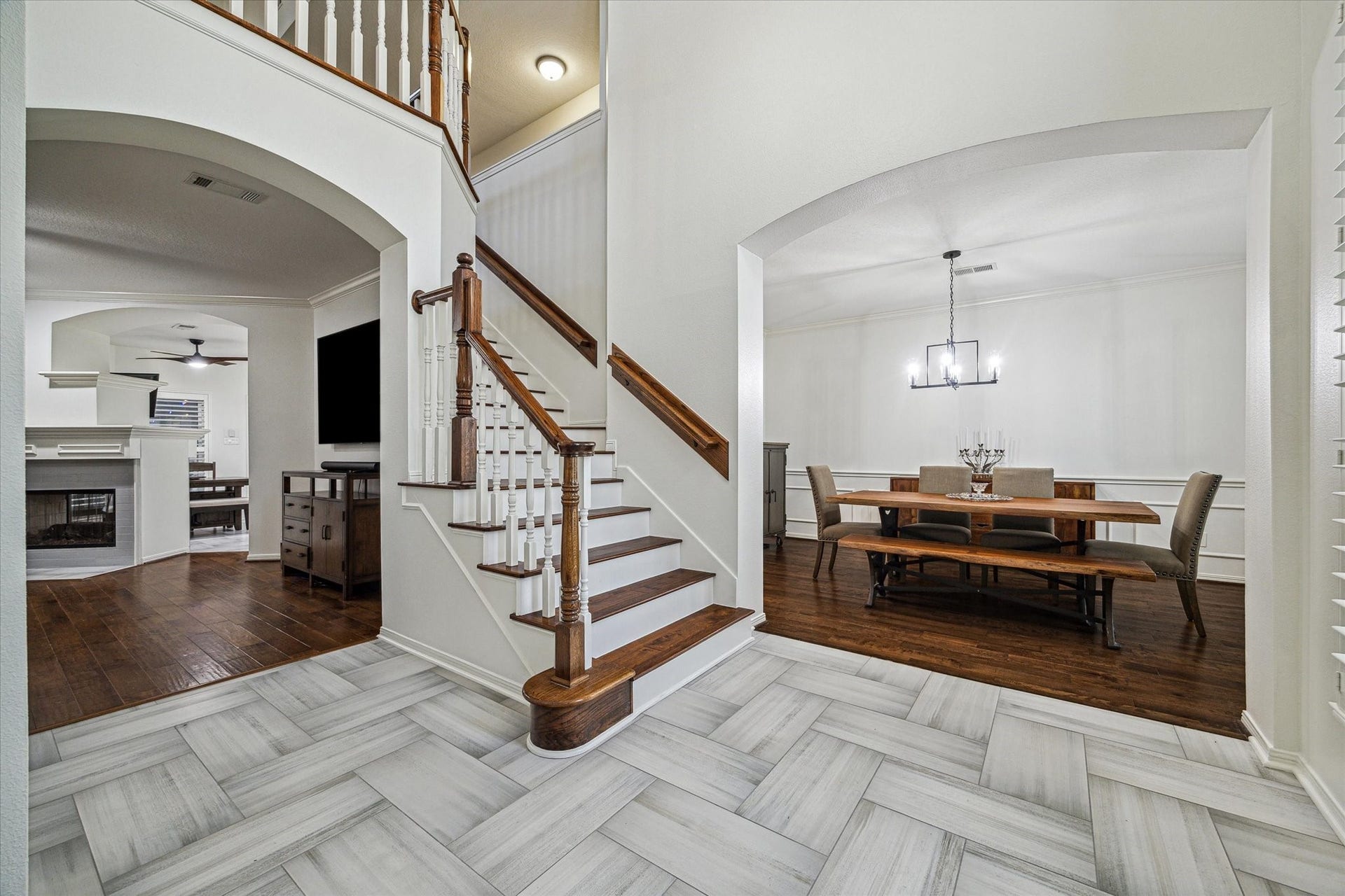 4107 Wentworth Drive, Fulshear, TX 77441 Gorgeous Grand Entry to an inviting foyer!