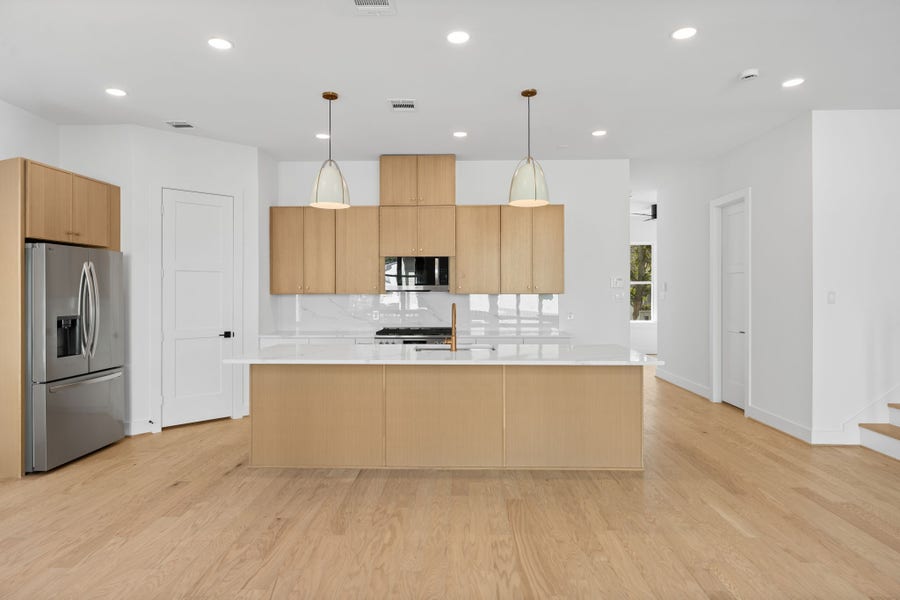 Property photo for 1103 E 37th Street, Houston, TX