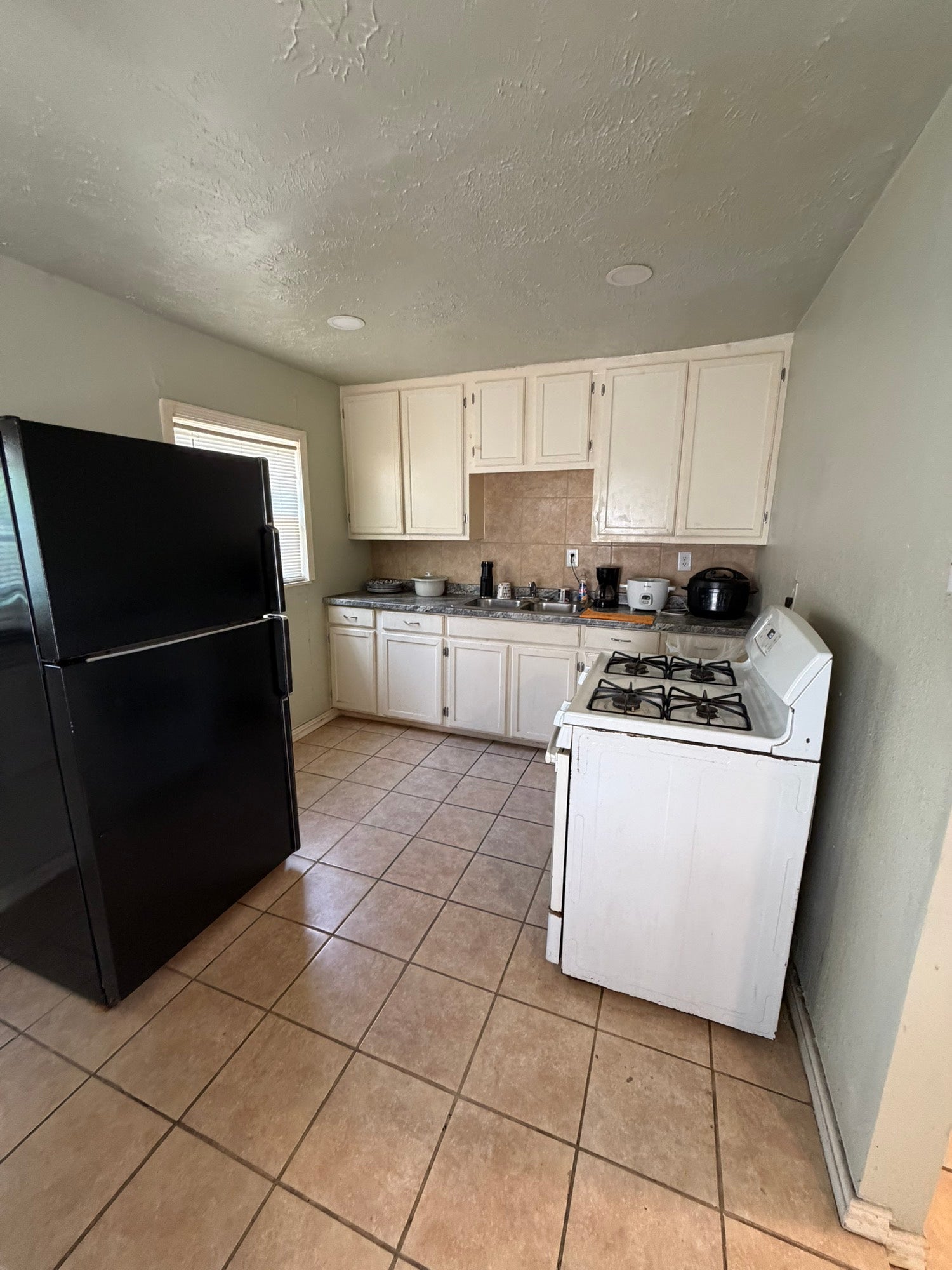 305 Johnson Street, Pasadena, TX 77506 305 Johnson Street, Pasadena, TX 77506