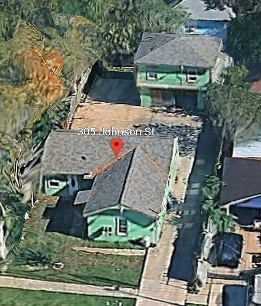 Property photo for 305 Johnson Street, Pasadena, TX