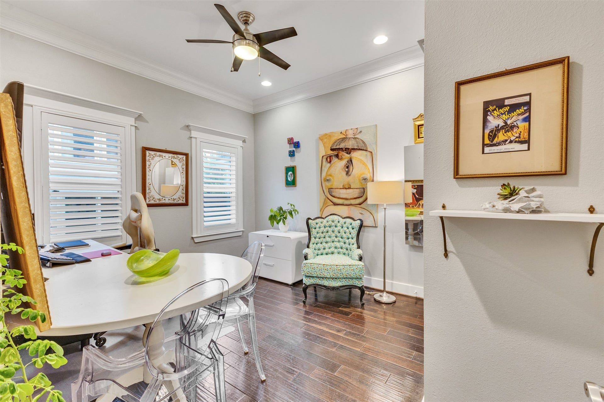 827 W 19th Street and 829 W 19th Street, Houston, TX 77008 One of two offices/additional bedrooms