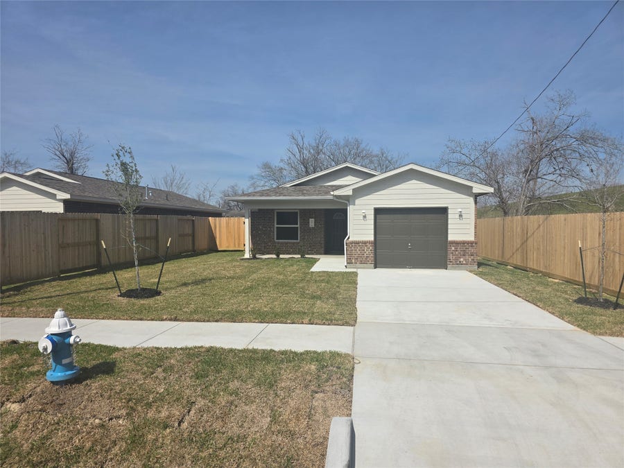 Property photo for 9831 Pelsey Street, Houston, TX