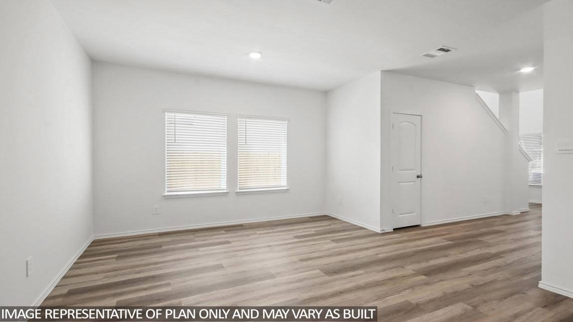1807 Running Bear Trail, Crosby, TX 77532