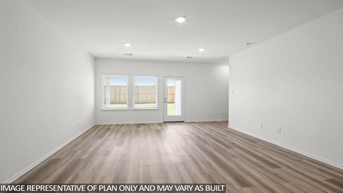 1807 Running Bear Trail, Crosby, TX 77532