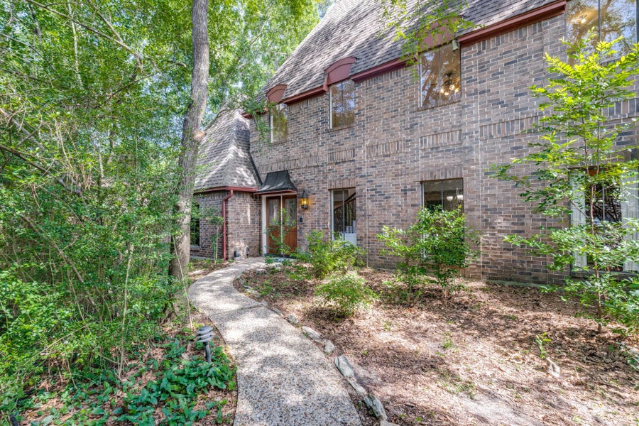 Property photo for 10805 Colony Wood Place, The Woodlands, TX