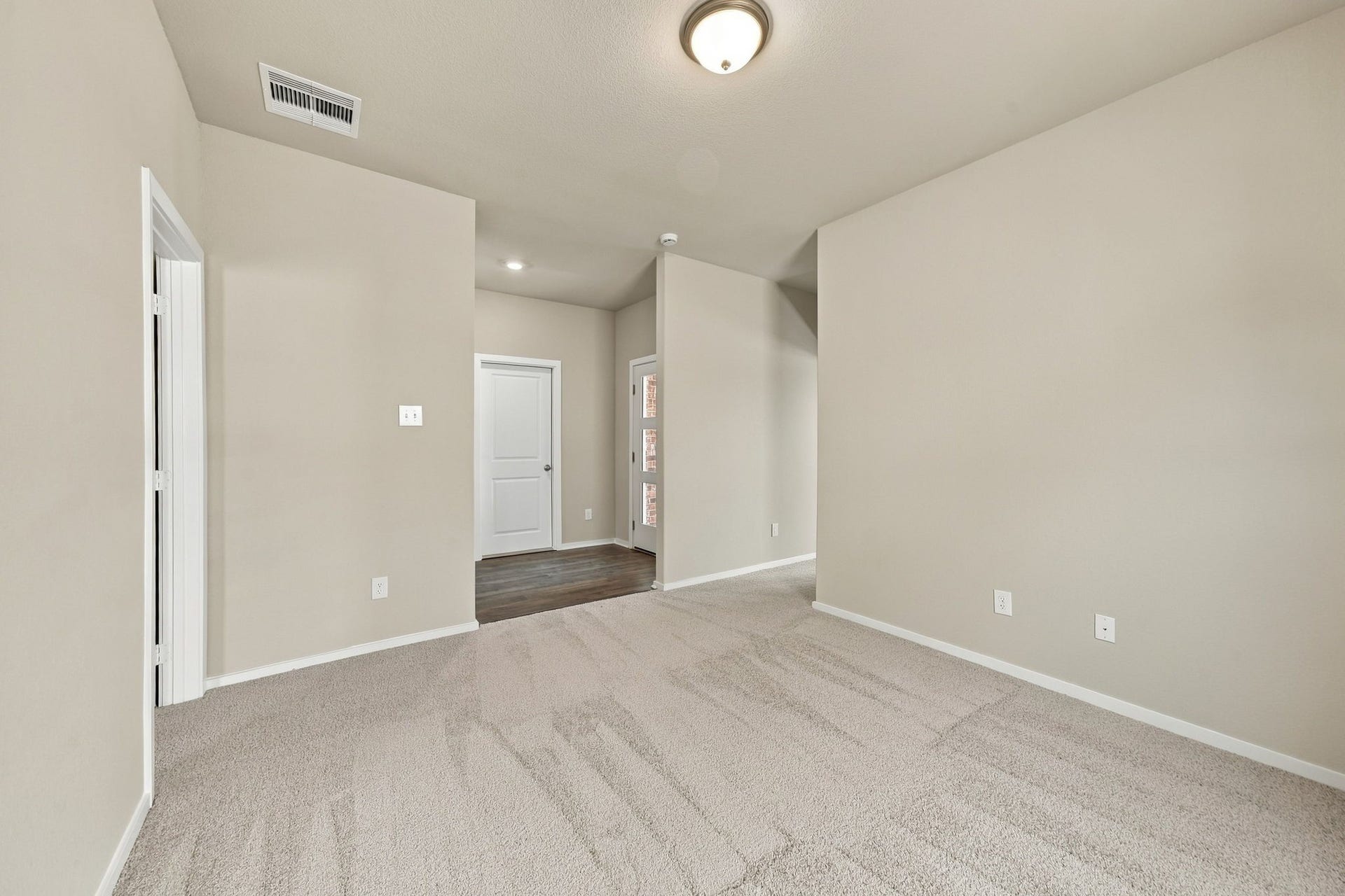 1911 Starlight Street, Angleton, TX 77515