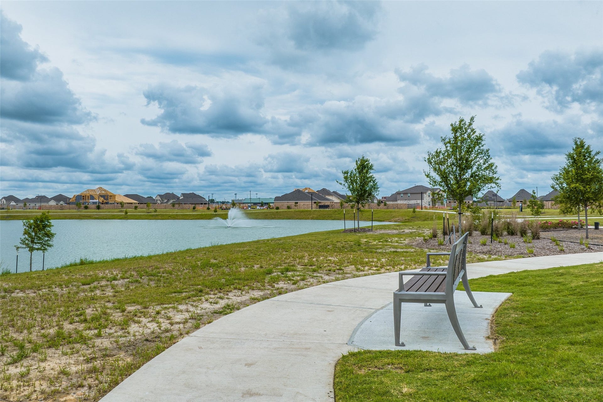1911 Starlight Street, Angleton, TX 77515