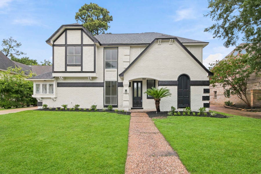 Property photo for 3430 Amber Forest Drive, Houston, TX