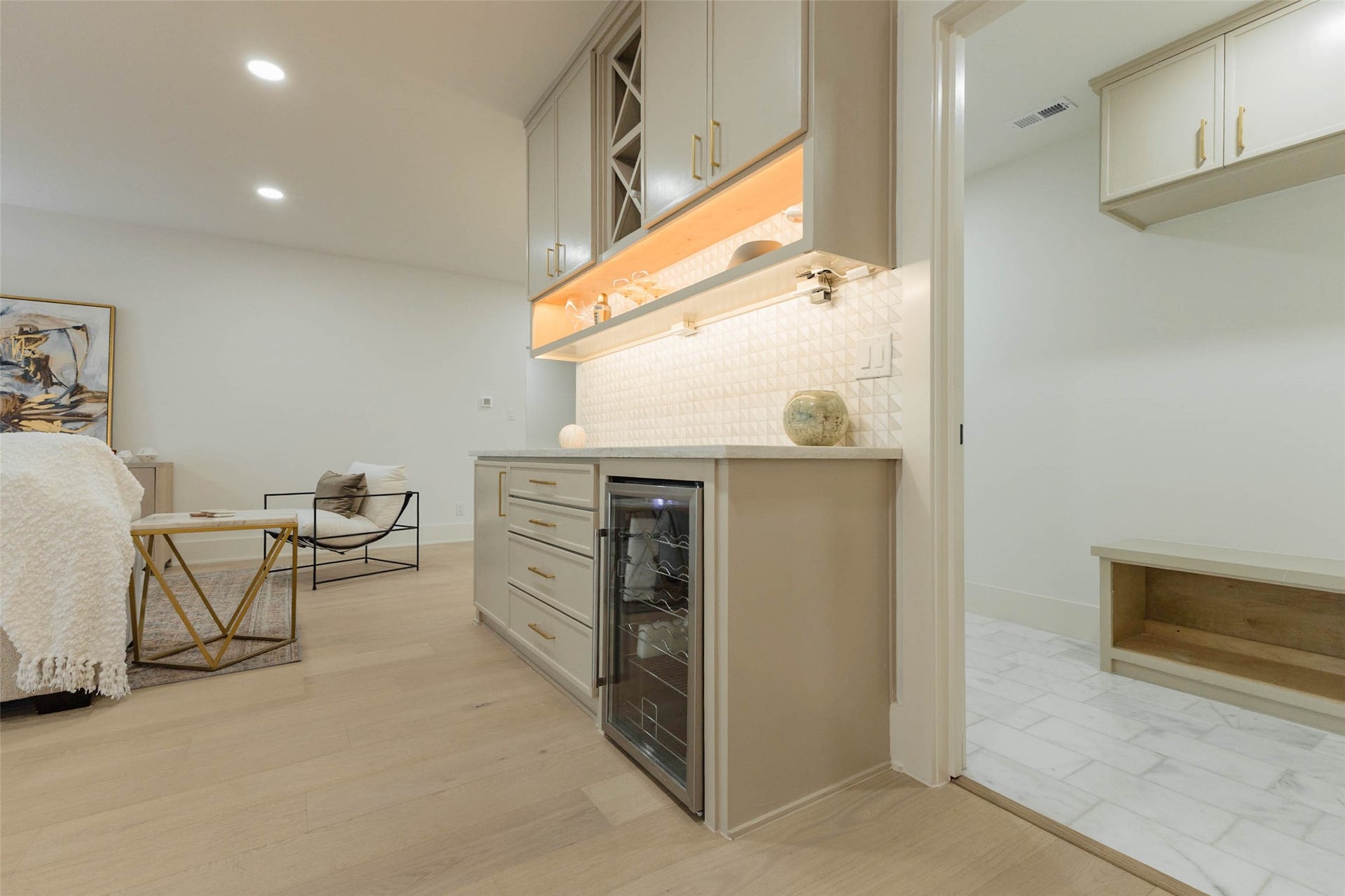9910 Briarwild Lane, Houston, TX 77080 9910 Briarwild Lane, Houston, TX 77080