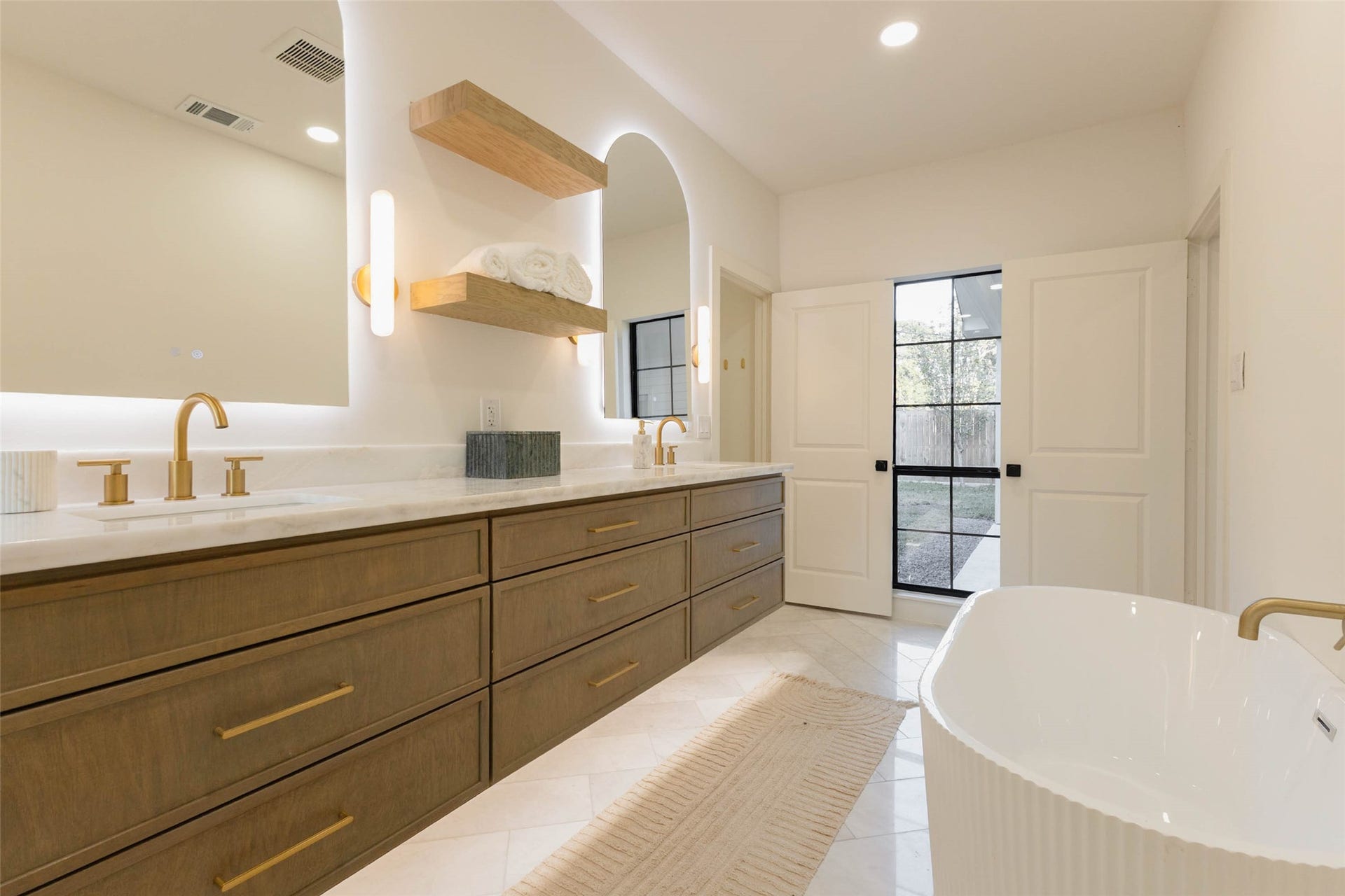 9910 Briarwild Lane, Houston, TX 77080 9910 Briarwild Lane, Houston, TX 77080